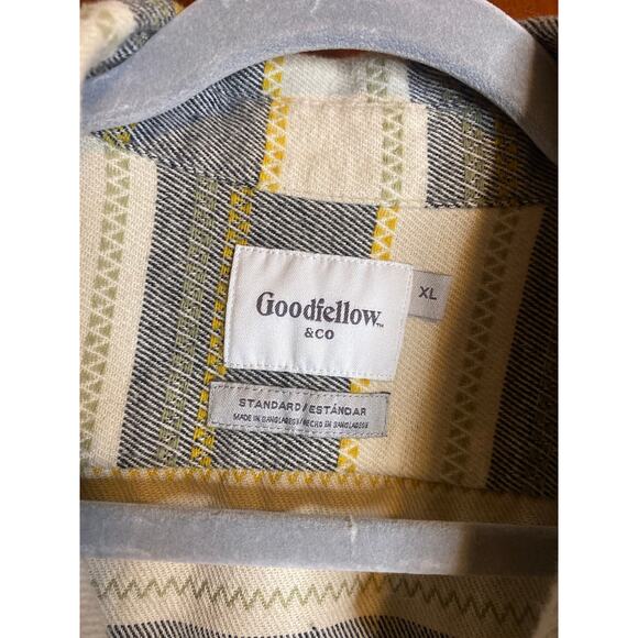 Goodfellow Co Men's Flannel Camping Gray Yellow Cream XL Standard Button Down - Picture 3 of 6